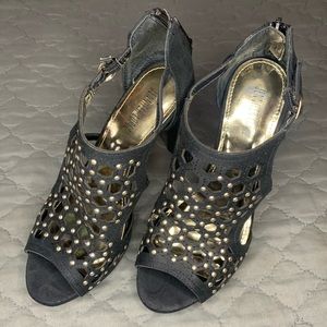 Jennifer Lopez Heels